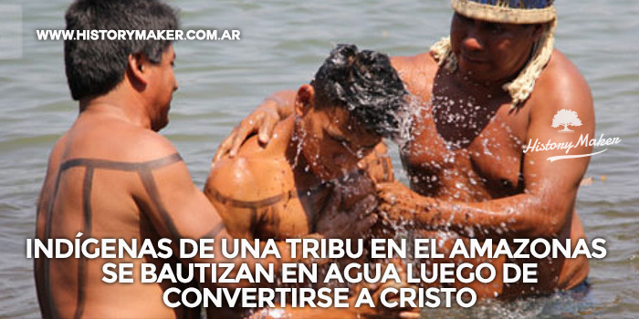 Indígenas-de-una-tribu-en-el-amazonas-se-bautizan-en-agua-luego-de-convertirse-a-Cristo